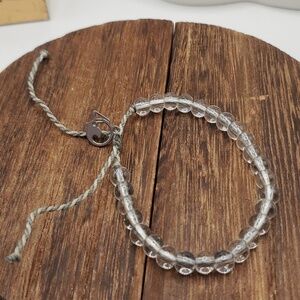 B2330 oceans 30 simplistic clear beaded grounding bracelet‎ one with nature